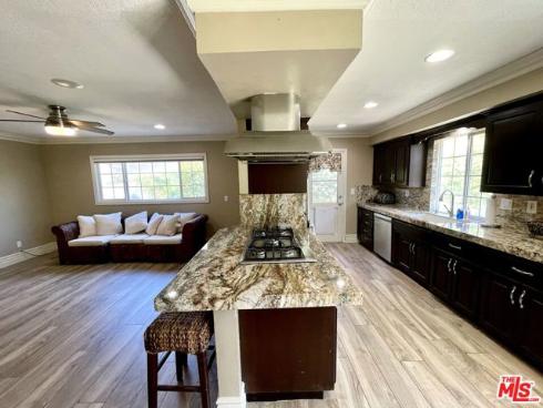16622 Tiber Lane, Huntington Beach, CA