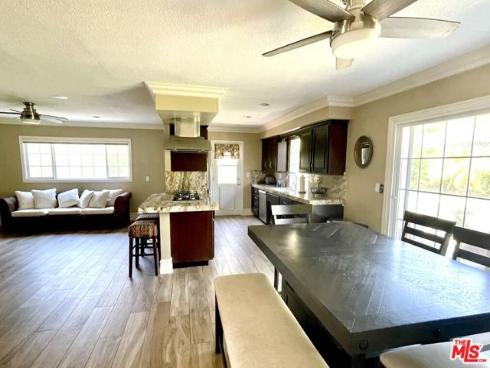 16622 Tiber Lane, Huntington Beach, CA
