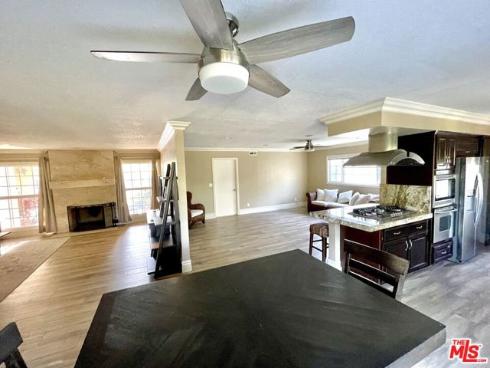 16622 Tiber Lane, Huntington Beach, CA