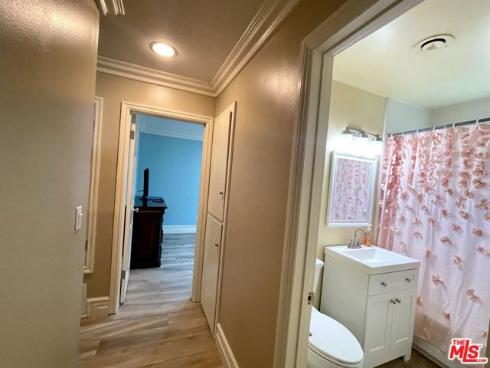 16622 Tiber Lane, Huntington Beach, CA