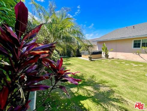 16622 Tiber Lane, Huntington Beach, CA