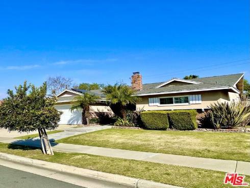 16622 Tiber Lane, Huntington Beach, CA