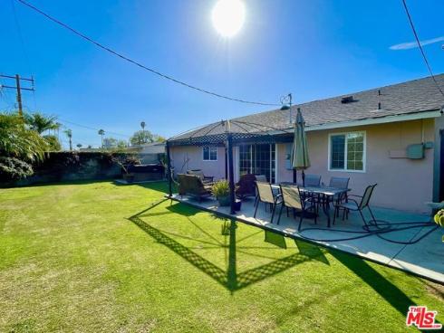 16622 Tiber Lane, Huntington Beach, CA