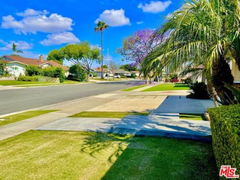 16622 Tiber Lane, Huntington Beach, CA