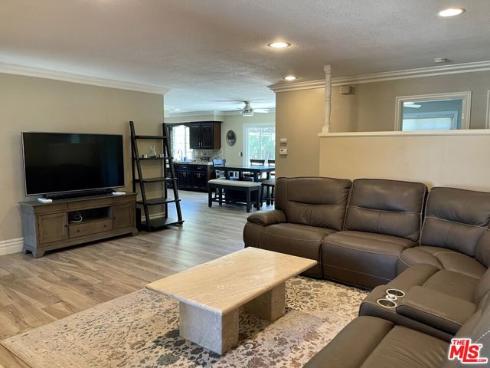 16622 Tiber Lane, Huntington Beach, CA