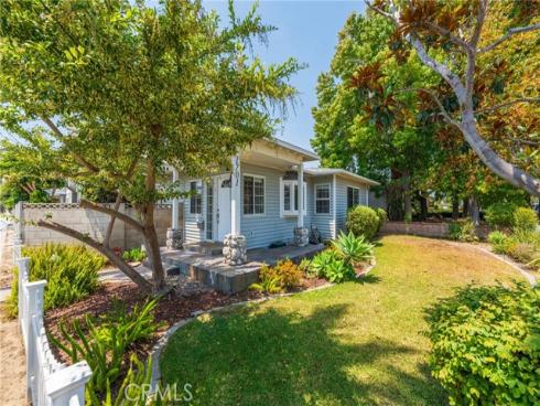 1701 Lake Street, Huntington Beach, CA