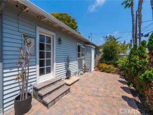 1701 Lake Street, Huntington Beach, CA
