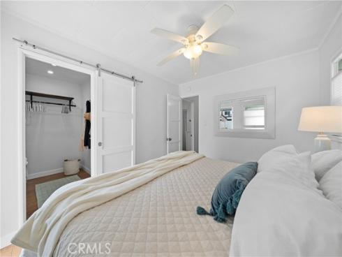 218 11th , Huntington Beach, CA
