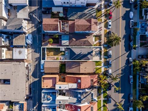 218 11th , Huntington Beach, CA