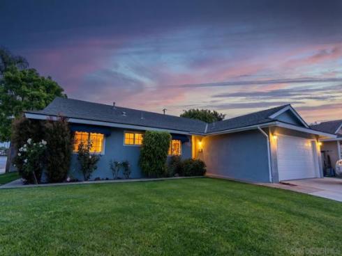 20022 Cove Circle