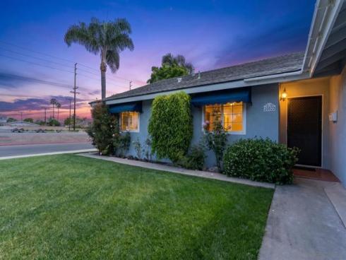 20022 Cove Circle , Huntington Beach, CA
