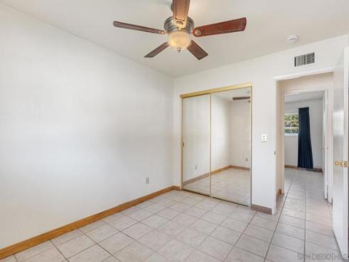 20022 Cove Circle , Huntington Beach, CA