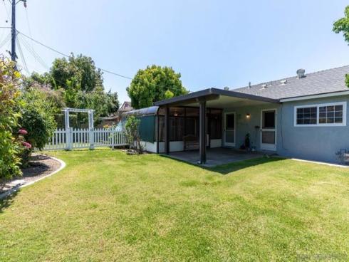 20022 Cove Circle , Huntington Beach, CA