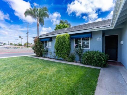 20022 Cove Circle , Huntington Beach, CA