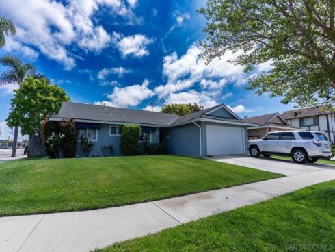 20022 Cove Circle , Huntington Beach, CA
