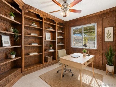 20022 Cove Circle , Huntington Beach, CA