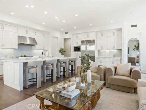 5201 Goldenrod Cir , Huntington Beach, CA