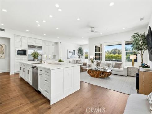 5201 Goldenrod Cir , Huntington Beach, CA