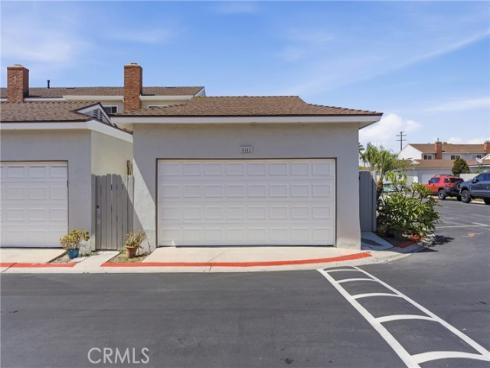 8141 Pennington Drive, Huntington Beach, CA