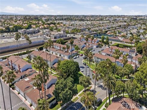 8141 Pennington Drive, Huntington Beach, CA