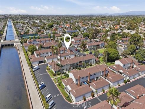 8141 Pennington Drive, Huntington Beach, CA
