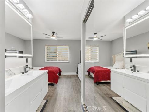 16842 Lucia , Huntington Beach, CA