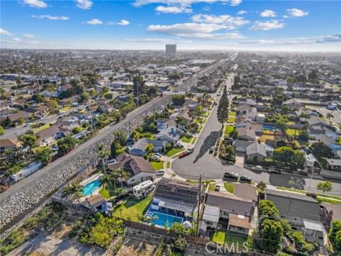 16842 Lucia , Huntington Beach, CA