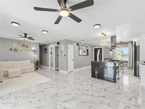 16842 Lucia , Huntington Beach, CA