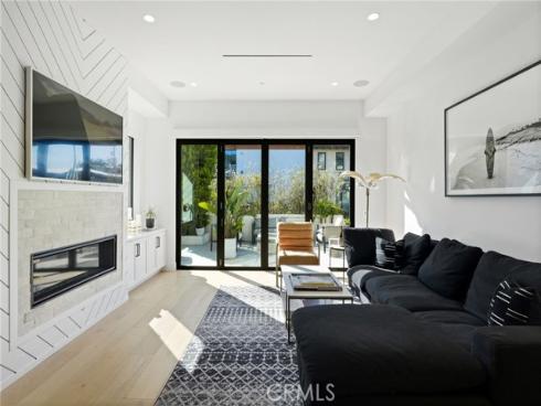 306 3rd Street, Huntington Beach, CA