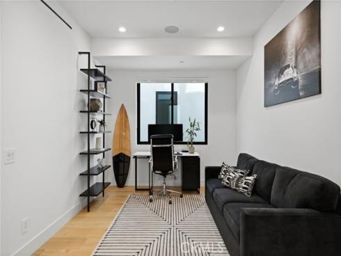 306 3rd Street, Huntington Beach, CA