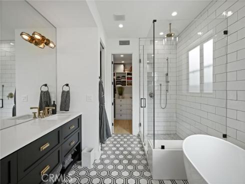 306 3rd Street, Huntington Beach, CA