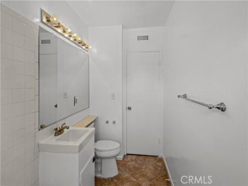 6061 Dundee Drive, Huntington Beach, CA