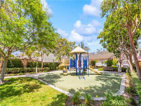 20851 Cabrillo Lane, Huntington Beach, CA