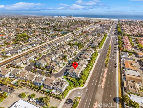 20851 Cabrillo Lane, Huntington Beach, CA