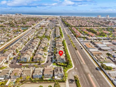 20851 Cabrillo Lane, Huntington Beach, CA