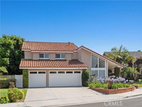 8832  Arcel   Circle, Huntington Beach, CA