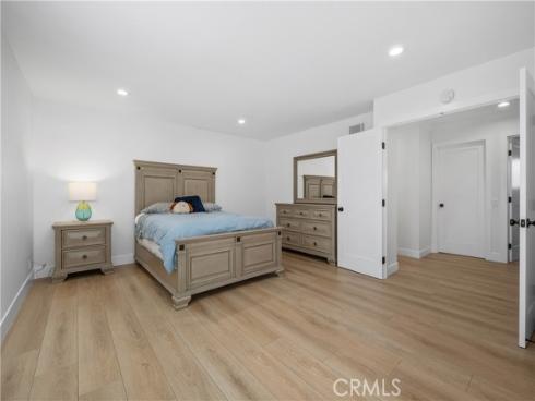 8832  Arcel   Circle, Huntington Beach, CA