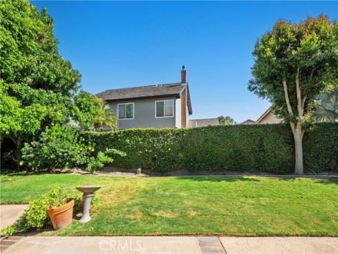 8832  Arcel   Circle, Huntington Beach, CA