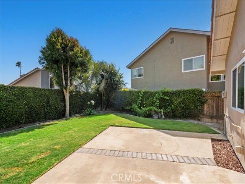 8832  Arcel   Circle, Huntington Beach, CA