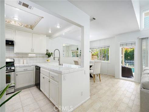 7946 Waterfall Circle, Huntington Beach, CA