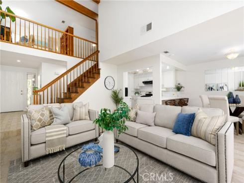 7946 Waterfall Circle, Huntington Beach, CA