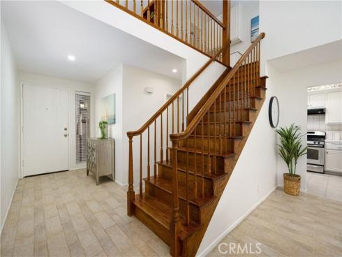 7946 Waterfall Circle, Huntington Beach, CA