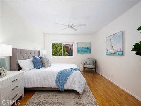 7946 Waterfall Circle, Huntington Beach, CA