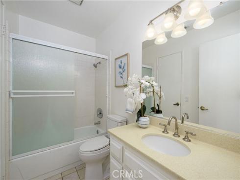 7946 Waterfall Circle, Huntington Beach, CA