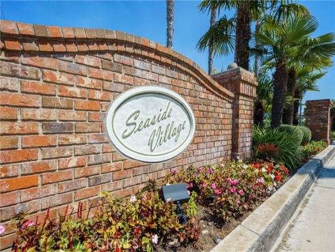 7946 Waterfall Circle, Huntington Beach, CA