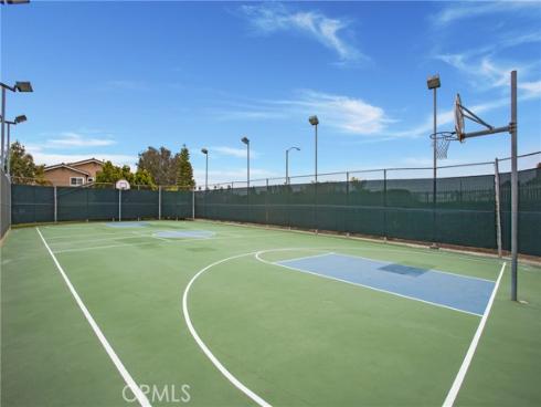 7946 Waterfall Circle, Huntington Beach, CA