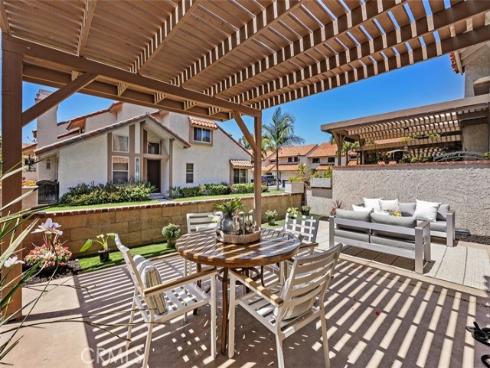20915 Shellfish Lane, Huntington Beach, CA