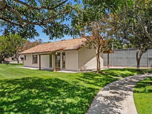 20915 Shellfish Lane, Huntington Beach, CA