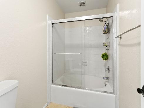 21372 Brookhurst 226 , Huntington Beach, CA