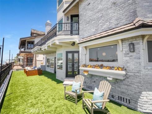 3342  Venture   Drive, Huntington Beach, CA